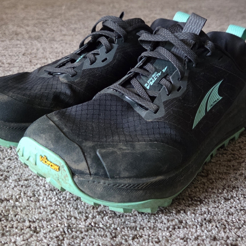 Women's Altra Lone Peak 9+